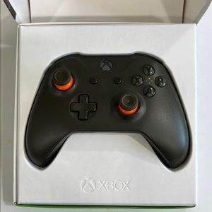 Xbox One controller (dark green and orange) wireless